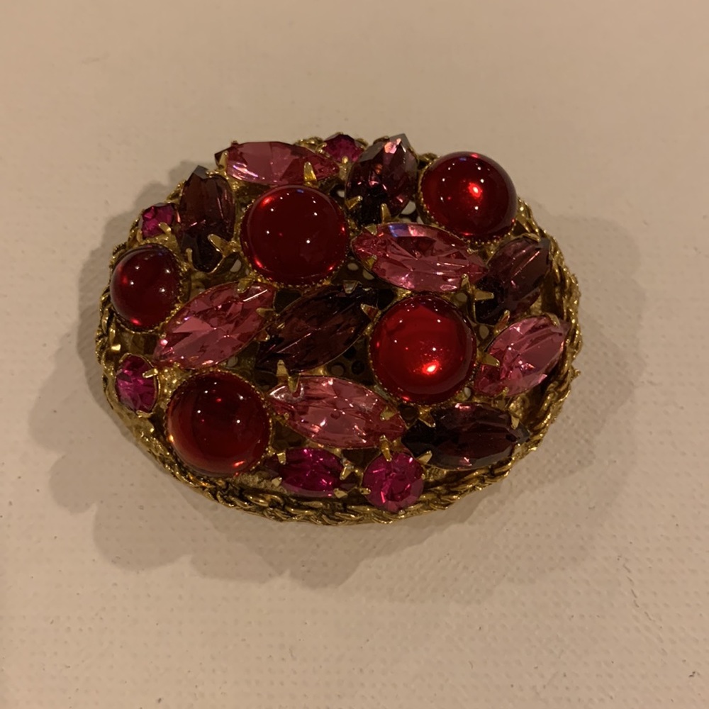 Red Brooch Pin
